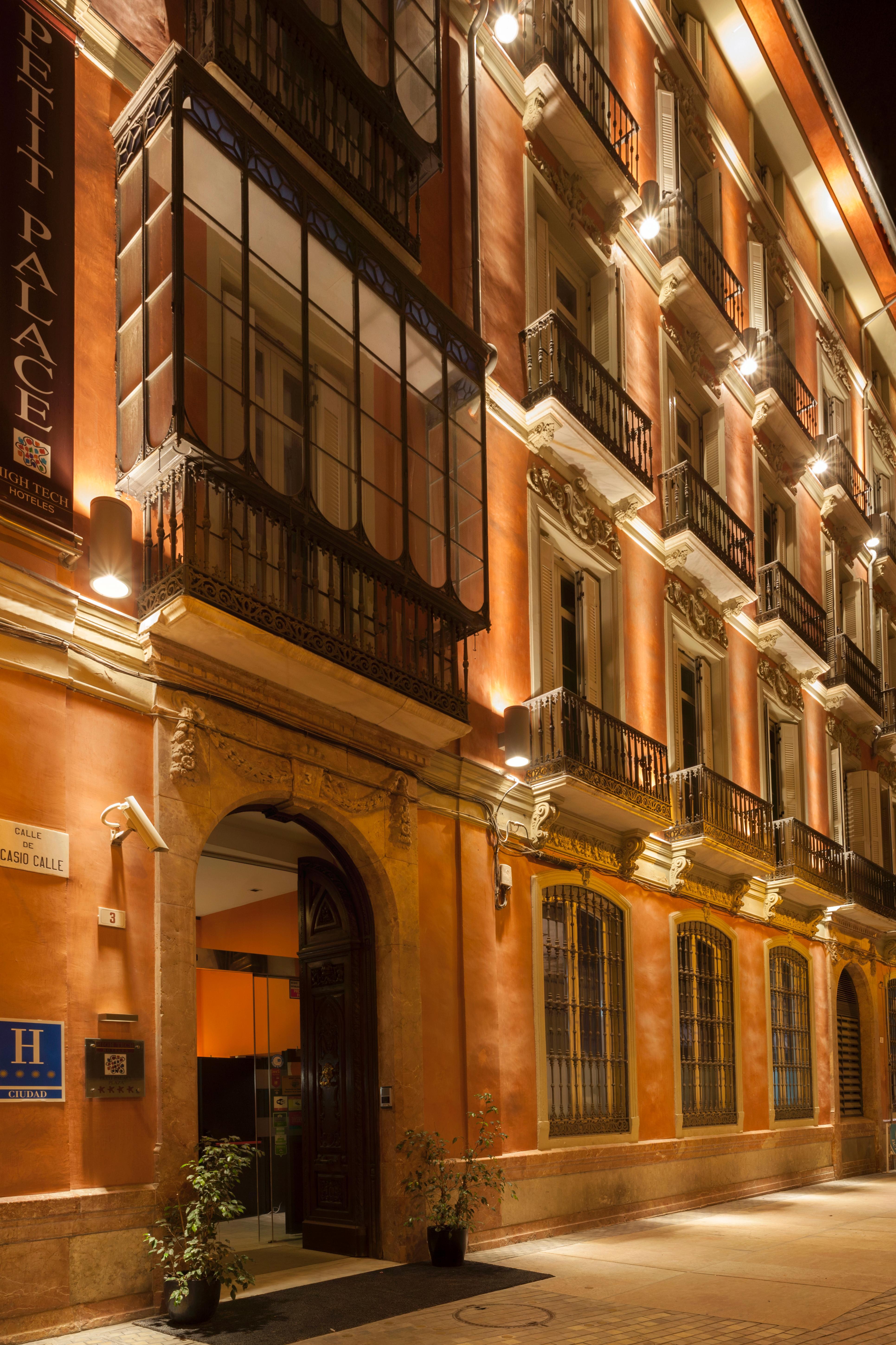 Petit Palace Plaza Málaga Esterno foto